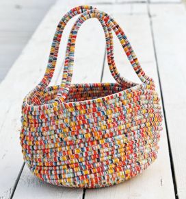 Immagine per la categoria FETTUCCIE E FILATI PER BORSE